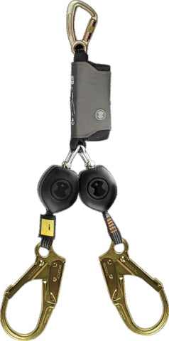 Skylotec PEANUT - Triple action (16kN gate rated) steel karabiner & 60mm gate steel (16kN gate rated) scaffold hooks at the lanyard ends.